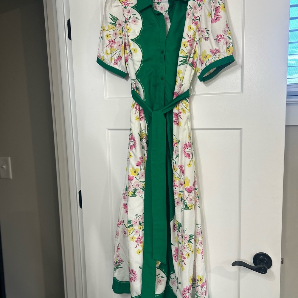 Crown & Ivy Green Sundress with Cuffed Sleeves and Collar